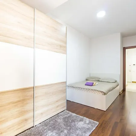 Appartement Incity Booking *